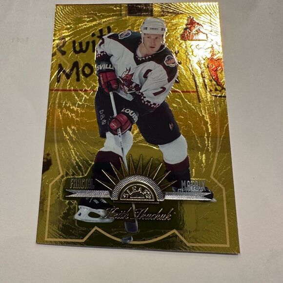 Donruss Other - Gold Trading Card with Hockey Player of Keith thachuk gold leaf mint